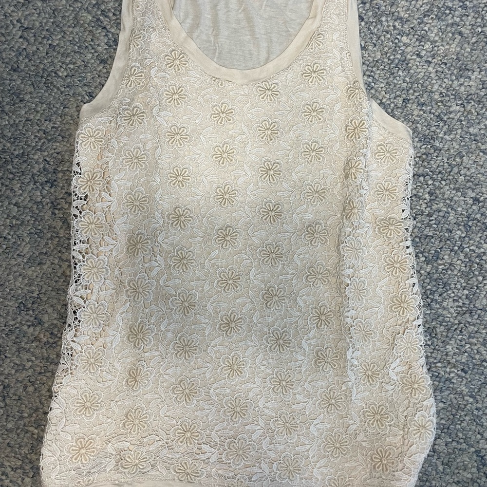 J. Crew Small Womens Tank Top White Flower Crochet Scoop Neck Preppy Shell A30.
